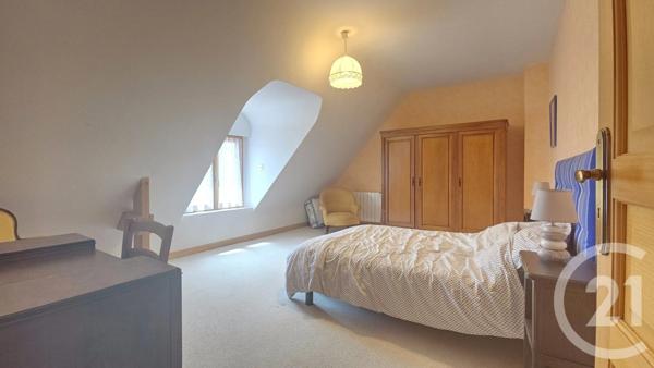 Maison à vendre  6 pièces - 191 m 2   SURZUR  - 56