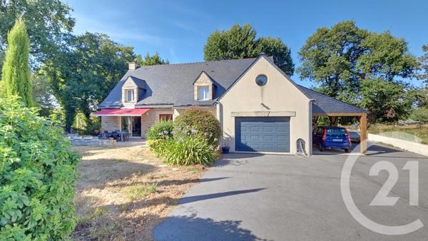 Maison à vendre  6 pièces - 191 m 2   SURZUR  - 56