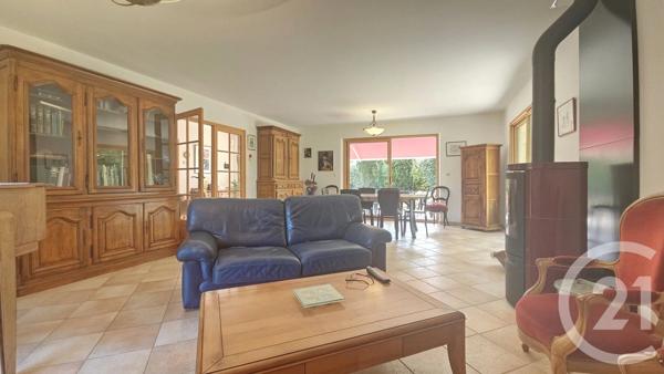 Maison à vendre  6 pièces - 191 m 2   SURZUR  - 56