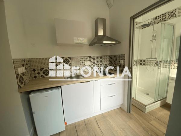 Location Studio 26.42 m² - 29 RUE JULES NOEL - PORTE 2 Quimper 29000