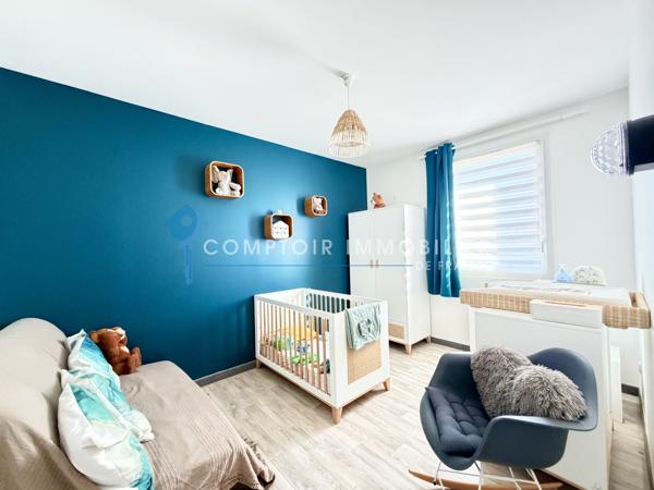 Maison
                                                                                                                                                                                                                                                                                                                        5 pièce(s)                                                                                                                                                                                                          4 chambre(s)                                                                                                                                                                                                          105  m²