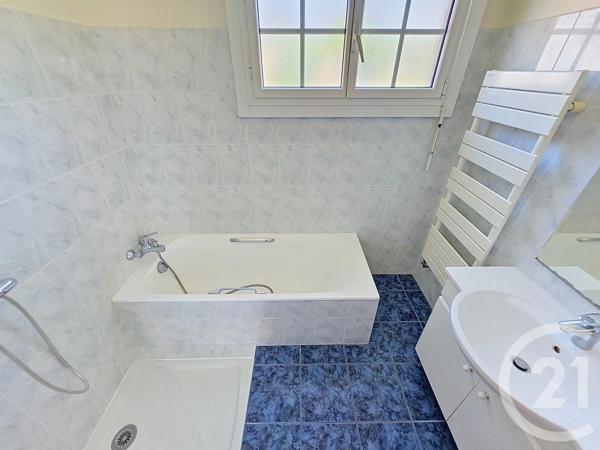 Maison à vendre  6 pièces - 164,21 m 2   PLOEMEUR  - 56