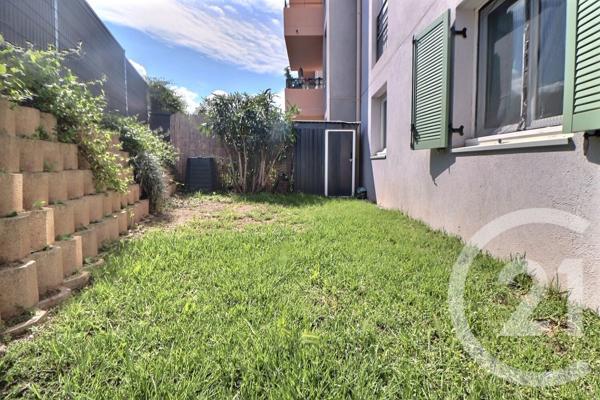 Appartement T3 à vendre  3 pièces - 55,04 m2 FREJUS - 83