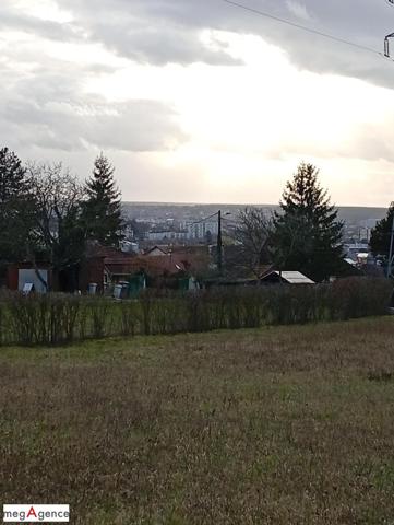 Terrain à CUSSET, 03300 - 2082m²