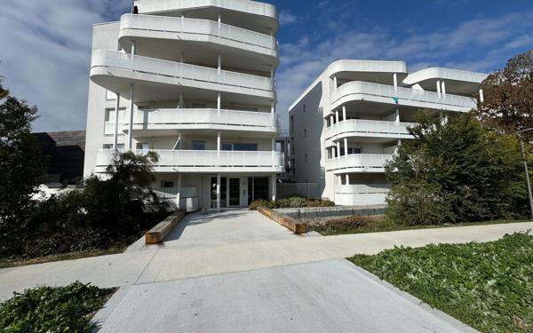 Appartement à vendre    3 pièces • 59,55 m2 La Rochelle