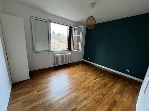 Maison à louer |  Châlus |  1 pièce | 118 m²