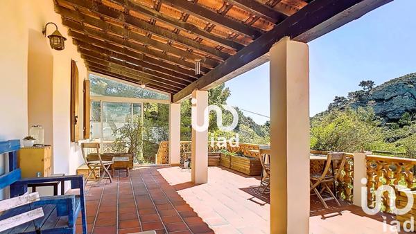 Appartement 3 pièces de 71 m² à Marseille (13016)