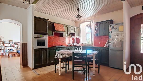 Appartement 3 pièces de 71 m² à Marseille (13016)