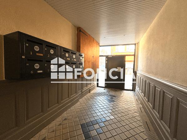 Location Studio meublé 27.37 m² - 141 RUE VULFRAN WARME Amiens 80000