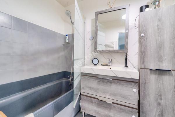 Asnières 4 pièces 102m² avec balcon