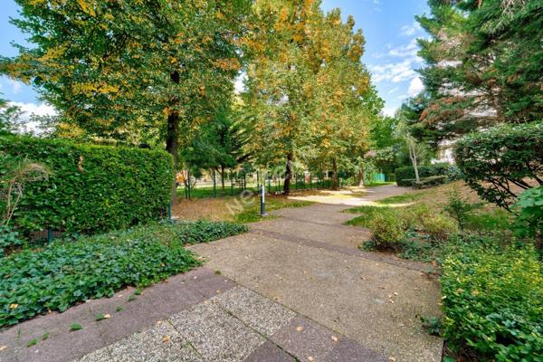 Asnières 4 pièces 102m² avec balcon