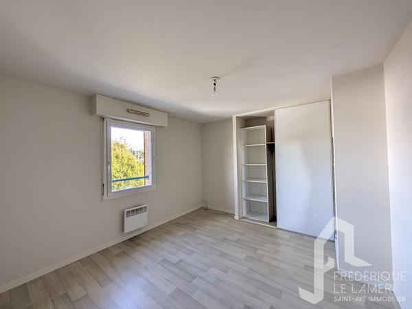 Appartement Saint Ave 3 pièces 67 m2 + garage , Saint ave