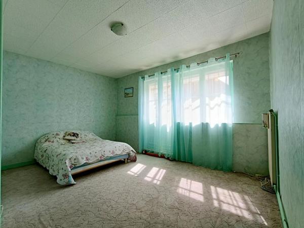 Maison Sainte Livrade Sur Lot 5 pièce(s) 100 m2