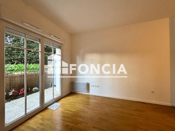 À vendre Studio 31 m² - Le Plessis-robinson 92350