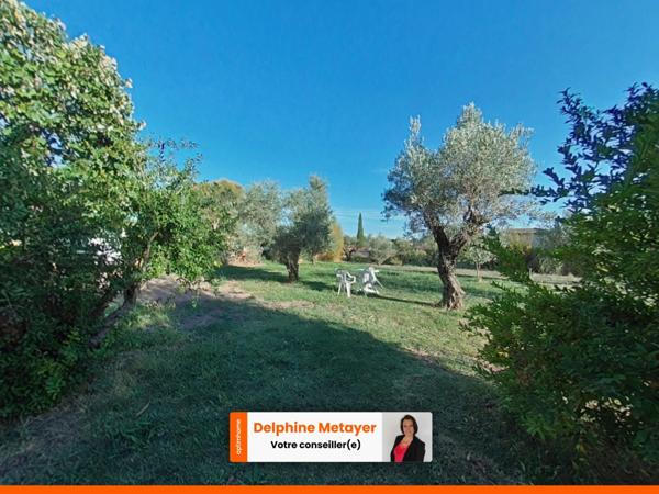 Villa familiale 171 m² + terrain constructible de plus de 1700 m² à Carnoules (Zone UBA)