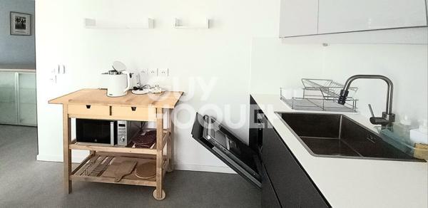 Appartement Meublé à Louer - 61 m² - Centre-Ville avec Parking