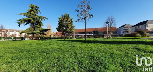 Appartement 3 pièces de 60 m² à Villeparisis (77270)