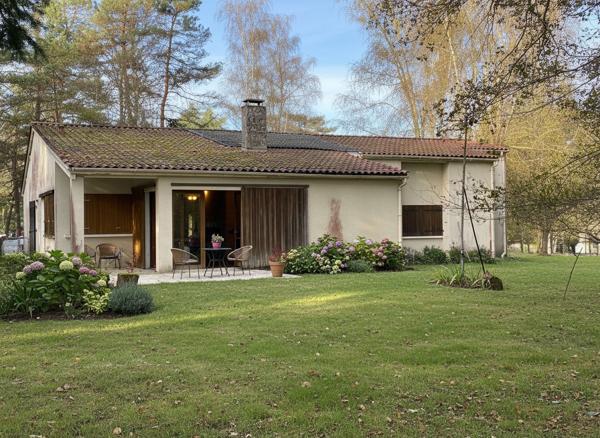 A vendre Maison de plain-pied de 144 m2 sur Annesse Et Beaulieu (24430)