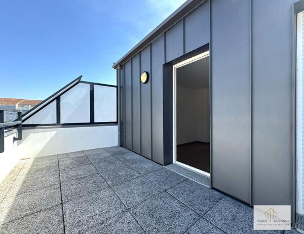 Appartement 3 pièce(s) 66 m2 avec terrasse de 14m2 en dernier étage