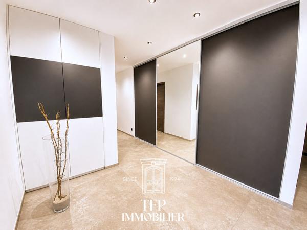 Elegante Villa contemporaine au bord de l'ILL