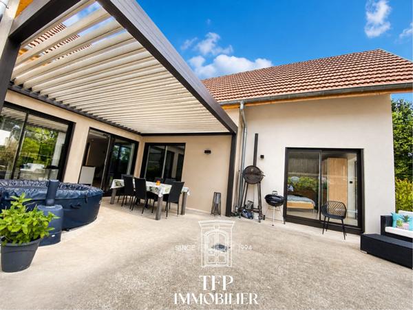 Elegante Villa contemporaine au bord de l'ILL