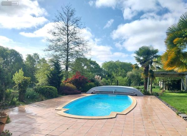 Propriete à vendre à Le Genest-Saint-Isle en Mayenne (53940), ref : 53090-952