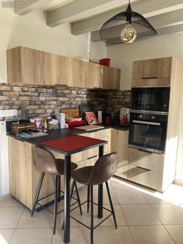 Propriete à vendre à Le Genest-Saint-Isle en Mayenne (53940), ref : 53090-952
