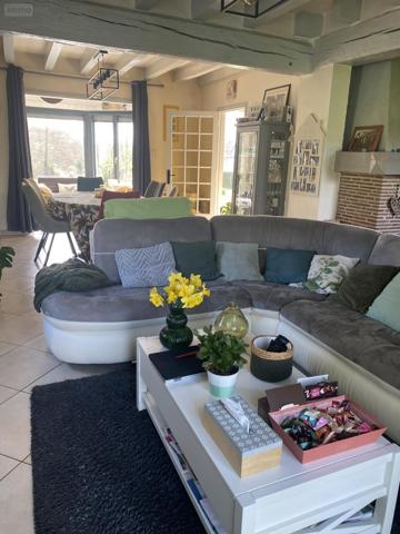 Propriete à vendre à Le Genest-Saint-Isle en Mayenne (53940), ref : 53090-952