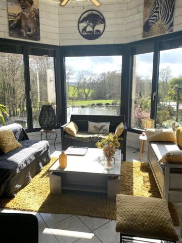 Propriete à vendre à Le Genest-Saint-Isle en Mayenne (53940), ref : 53090-952