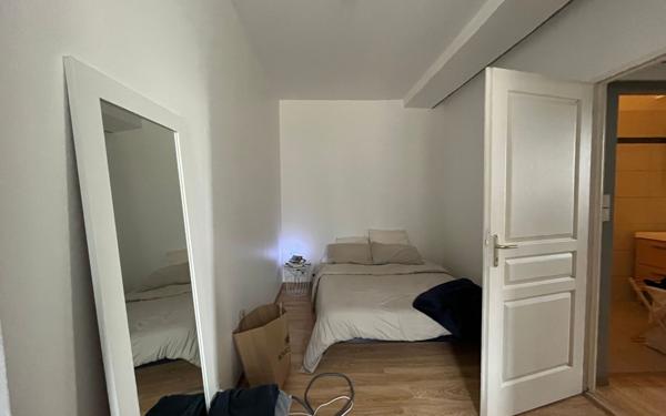 Immeuble à vendre    6 pièces •  La Rochelle