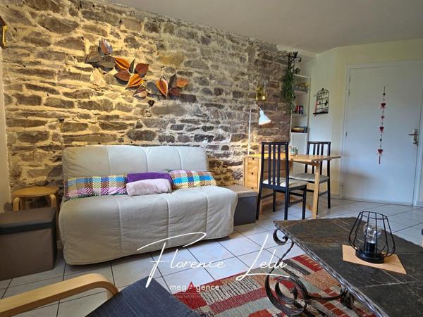 Appartement à PONTRIEUX, 22260 - 3 pièces 52m²