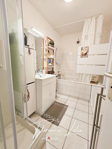 Appartement à PONTRIEUX, 22260 - 3 pièces 52m²