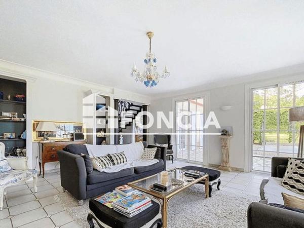 À vendre Maison 6 pièces 300 m² - Saubens 31600