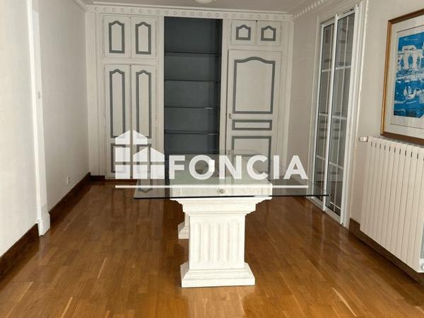 À vendre Maison 6 pièces 300 m² - Saubens 31600