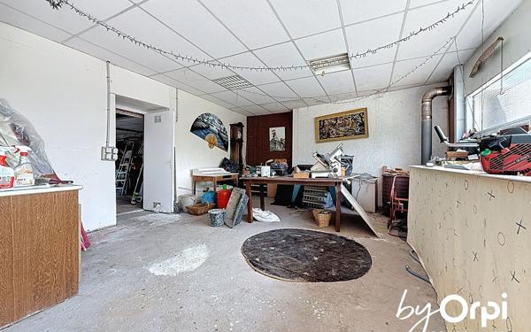 Maison à vendre    6 pièces •  Saint-Éloy-les-Mines