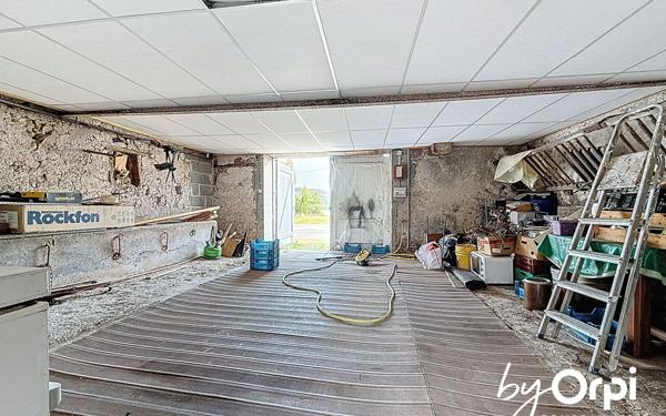 Maison à vendre    6 pièces •  Saint-Éloy-les-Mines