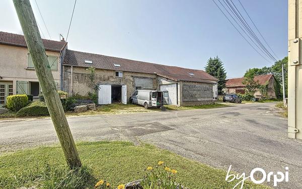 Maison à vendre    6 pièces •  Saint-Éloy-les-Mines