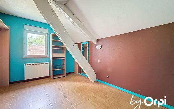 Maison à vendre    6 pièces •  Saint-Éloy-les-Mines