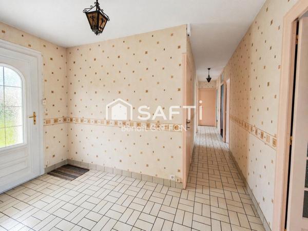 Maison 4 chambres, sous-sol, terrain 1500 m²