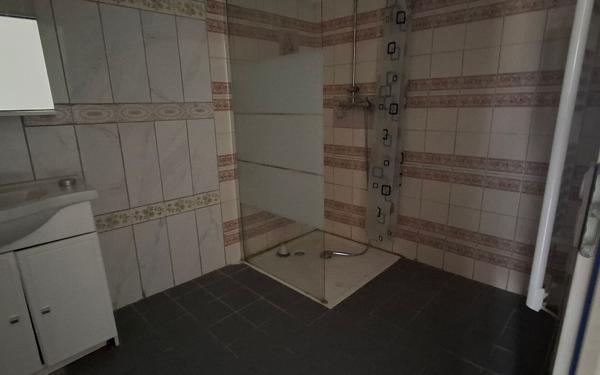 Appartement à vendre    3 pièces •  Beaumont-de-Lomagne