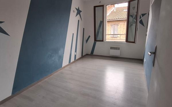 Appartement à vendre    3 pièces •  Beaumont-de-Lomagne