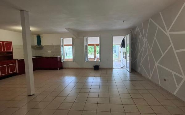 Appartement à vendre    3 pièces •  Beaumont-de-Lomagne