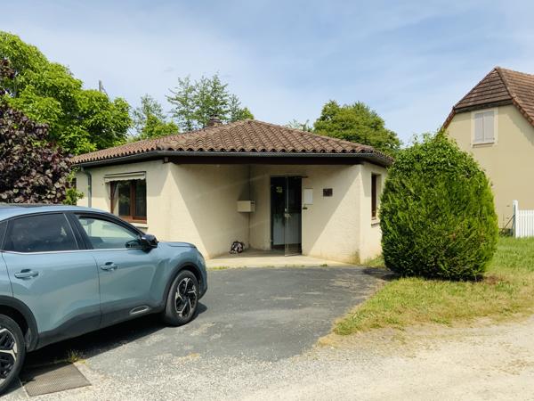 Commerce à vendre à Montignac (24290) - Dordogne