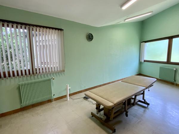 Commerce à vendre à Montignac (24290) - Dordogne