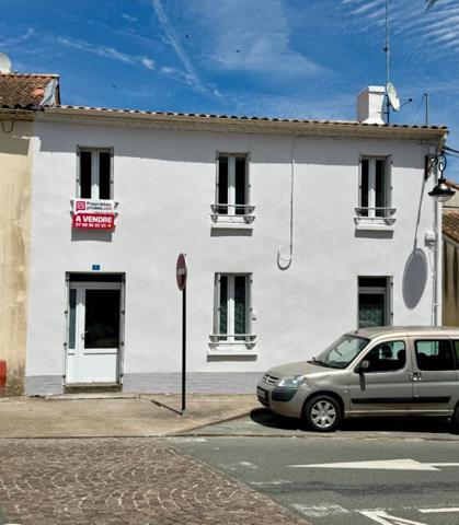 Maison Aubigny Les Clouzeaux 5 pièce(s) 110 m2