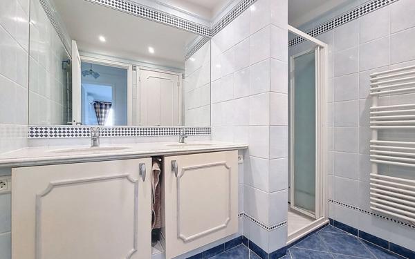 Appartement à vendre    3 pièces • 84,04 m2 Le Cannet