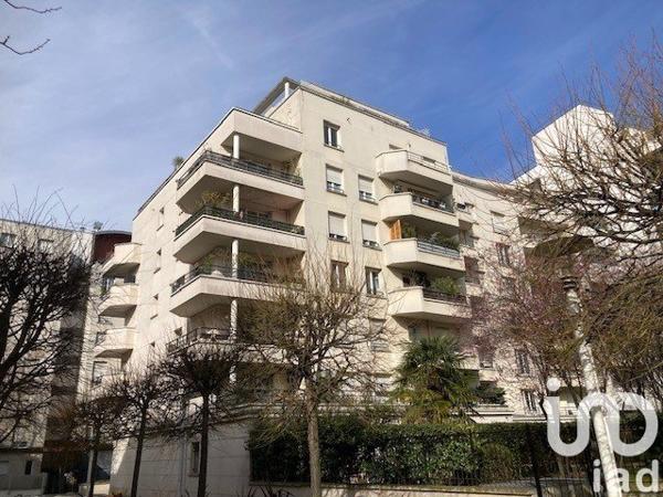 Appartement 3 pièces de 73 m² à Montrouge (92120)
