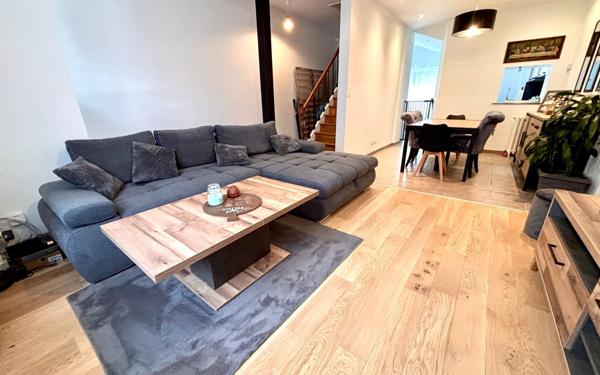 Maison à vendre    4 pièces • 107 m2 Saint-Quentin