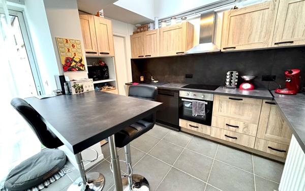 Maison à vendre    4 pièces • 107 m2 Saint-Quentin