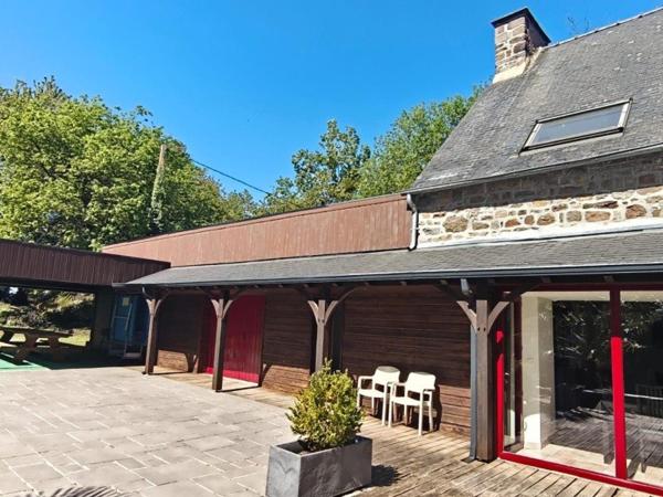 Maison située dans la campagne de Combourg